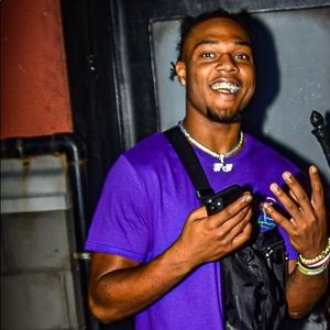 Meet your Posher, Tj